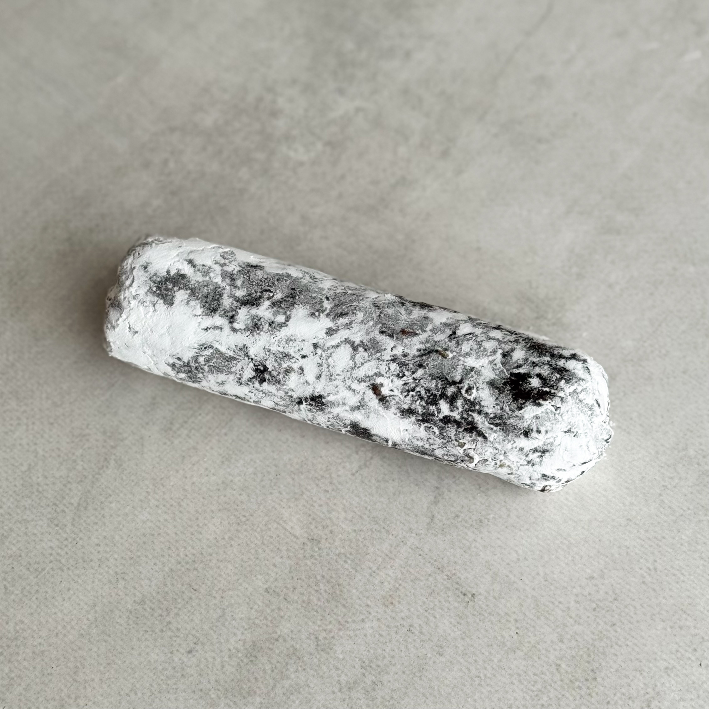 Пирожное Колбаса шоколадная. Кому-то этот десерт напомнит детство, а кто-то сделает настоящее открытие. Отличный вариант для домашнего чаепития. изображение 4