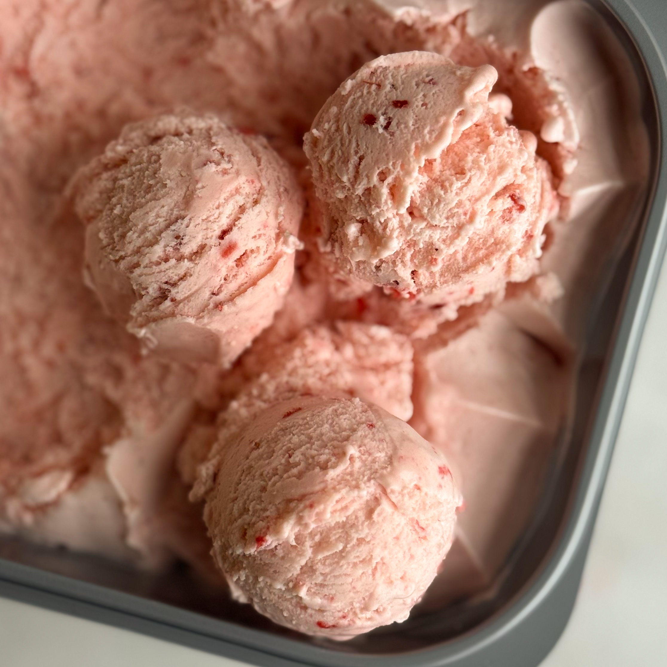 Пломбир Клубника со сливками 12% изображение 5