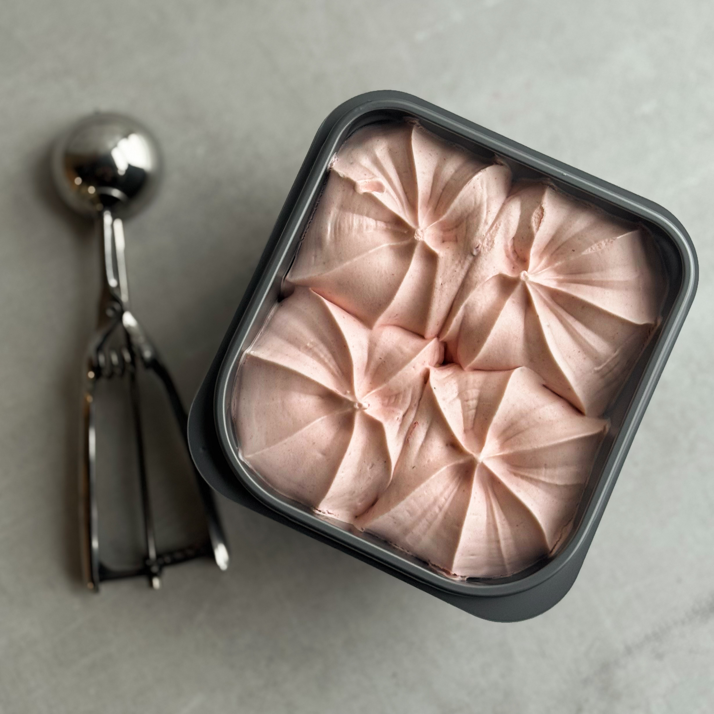 Пломбир Клубника со сливками 12% изображение 6