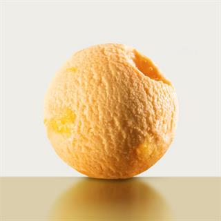 Этот сорбет с тропическим характером создан из маракуйии апельсина, с добавлением кусочков апельсиновой мякоти. 